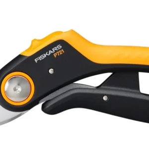 Aktuální Ruční zahradní nůžky Fiskars PowerLever P721 1057170